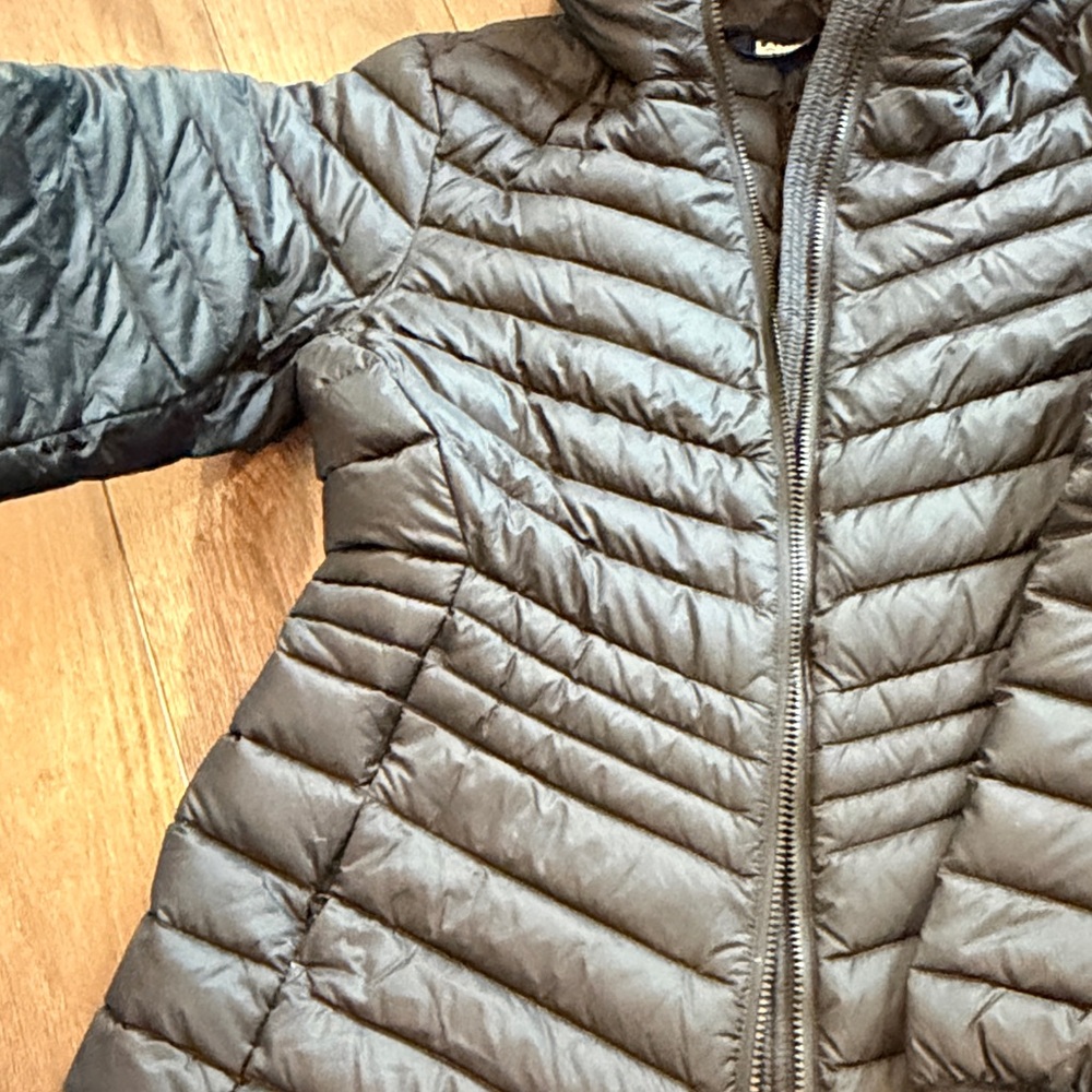 Lands' End Women's Black Puffer Jacket - Picture 3 of 5